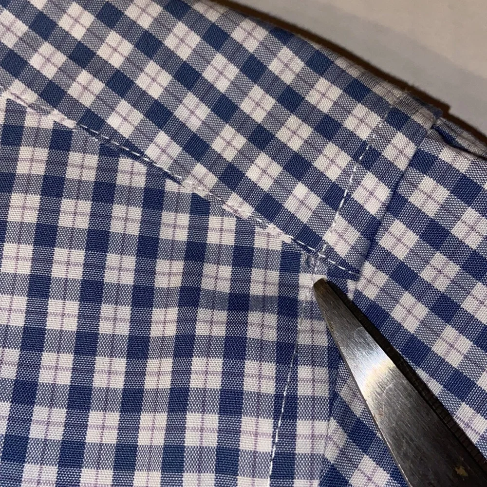 J. Crew Men’s Blue And White Plaid Long Sleeve Button Down Medium Shirt